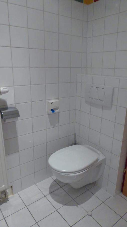 Familien Chalet Mit Direktem Bademantelgang Zur Therme Lutzmannsburg Eksteriør bilde